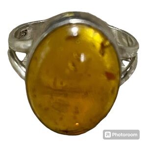 Amber “look” (could be real!?!) large stone set in 925 sterling - size 7 - EUC!